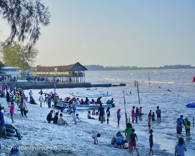 Photo #1 : Imlek 2020 di Pantai Pondok Permai, Ada Apa saja ?